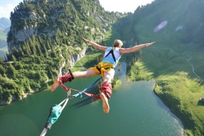 Kaiyun官方登录入口-“费尔南多·比亚尔巴的领导风范，阿根廷橄榄球新篇章的开创者”