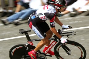 开云体育网页版入口-神剧情！邱党1-9落后不放弃，19-17强势翻盘，邱党百科